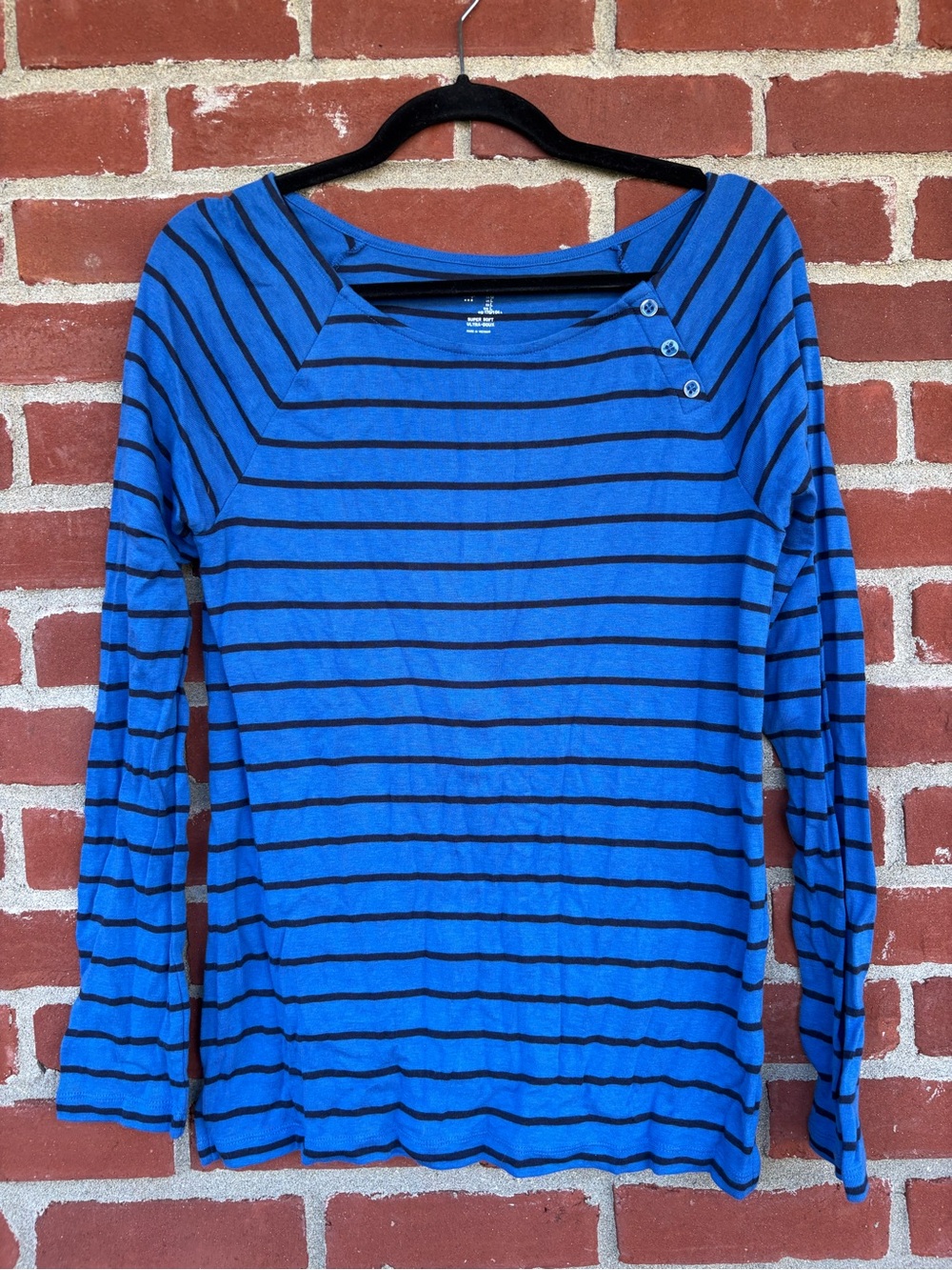 Gap Blue & Black Striped Long-Sleeve Women's Top